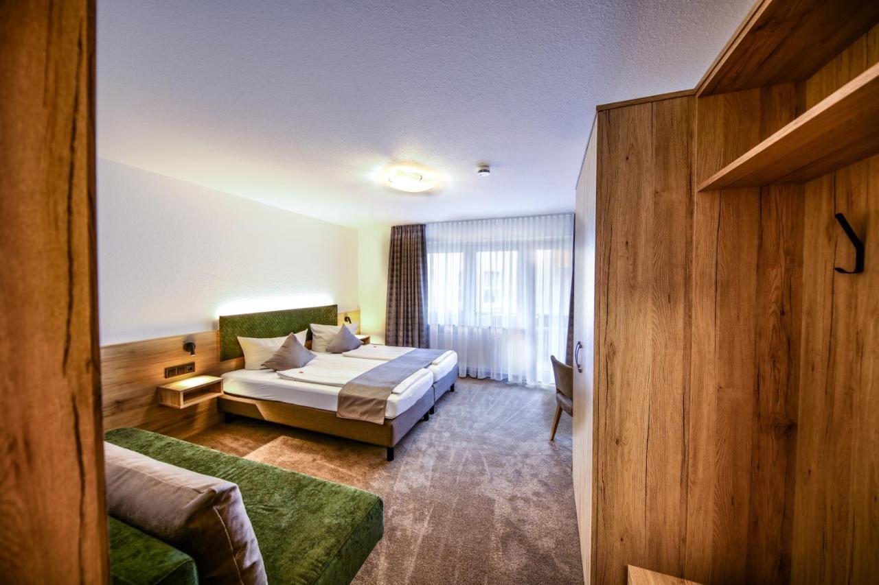 Hotel Restaurant Schwoerer Ленцкирх Экстерьер фото
