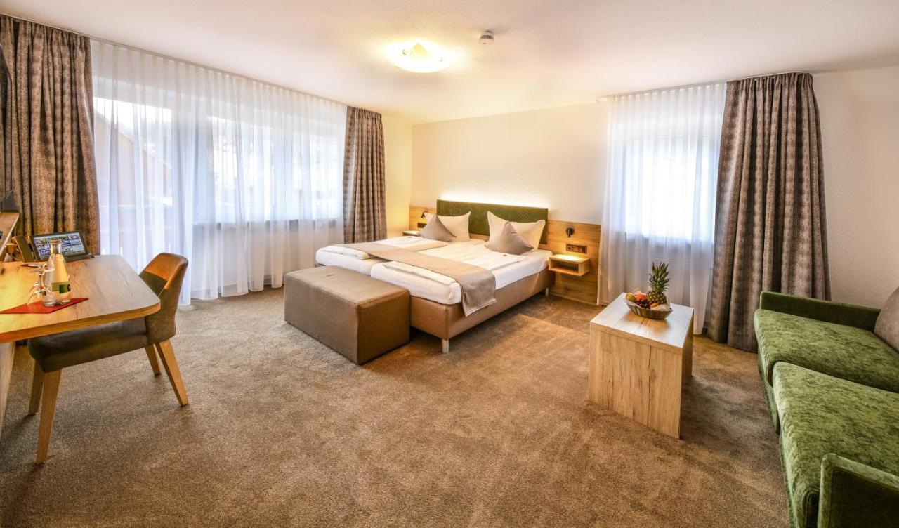 Hotel Restaurant Schwoerer Ленцкирх Экстерьер фото