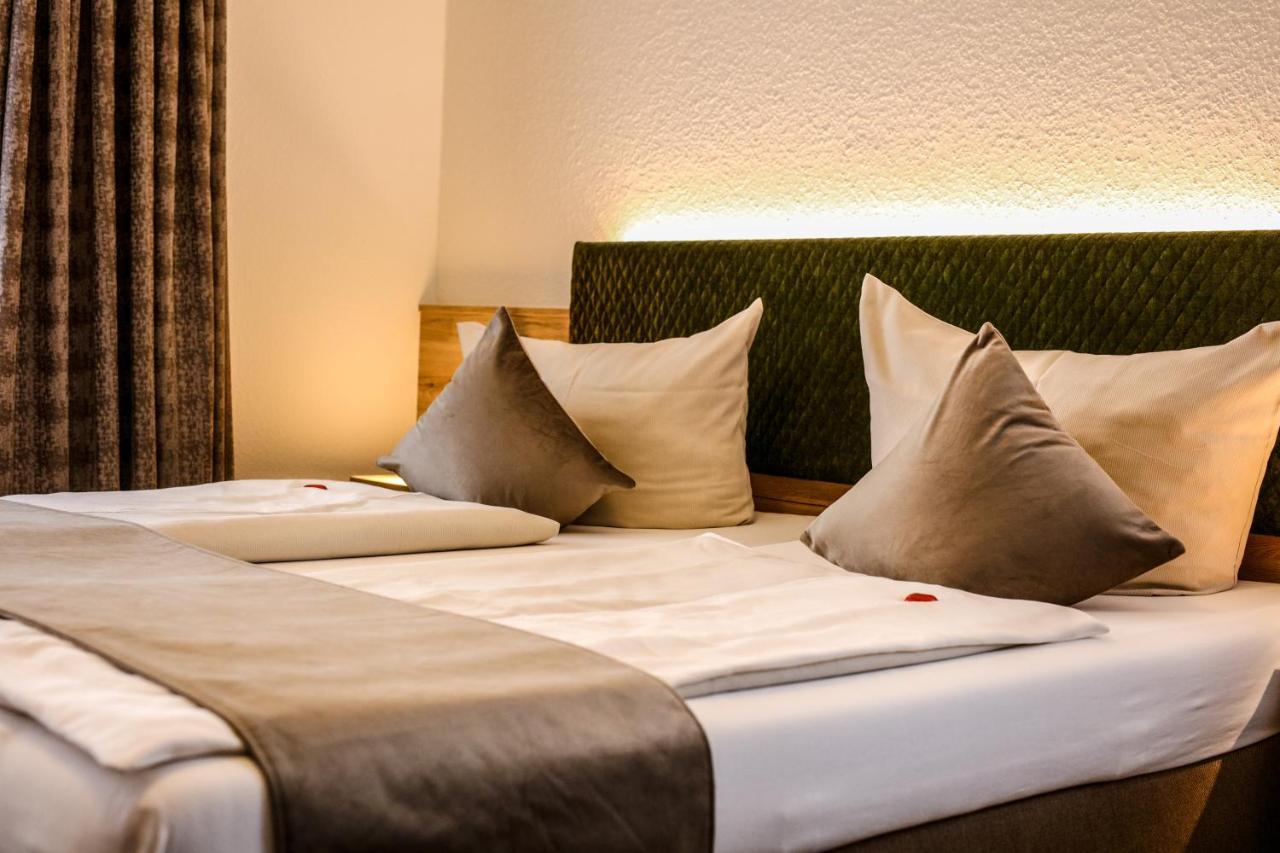 Hotel Restaurant Schwoerer Ленцкирх Экстерьер фото