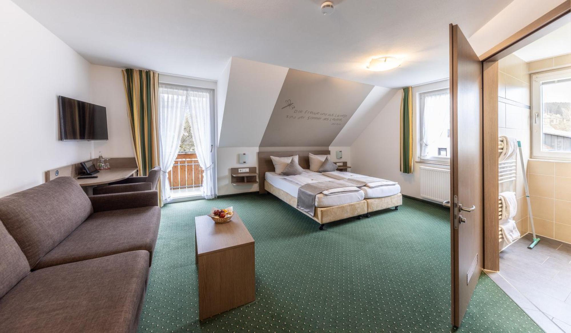 Hotel Restaurant Schwoerer Ленцкирх Экстерьер фото